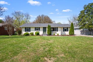 1723 Hamilton Dr, Murfreesboro, TN 37129