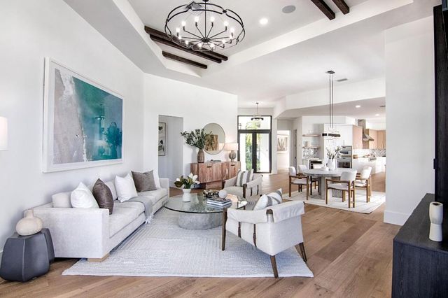 2570 Players Court, Wellington, FL 33414