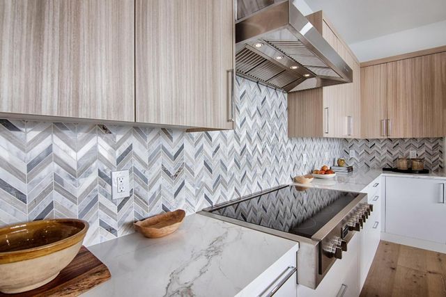 2570 Players Court, Wellington, FL 33414