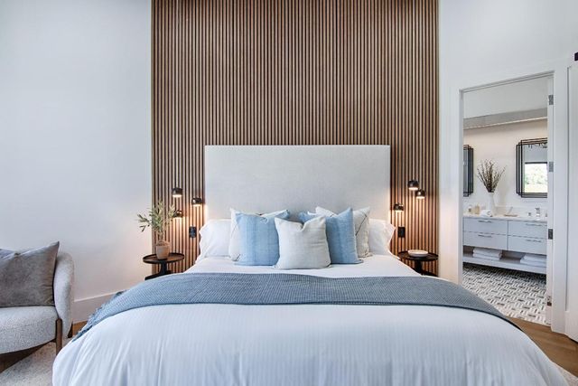 2570 Players Court, Wellington, FL 33414