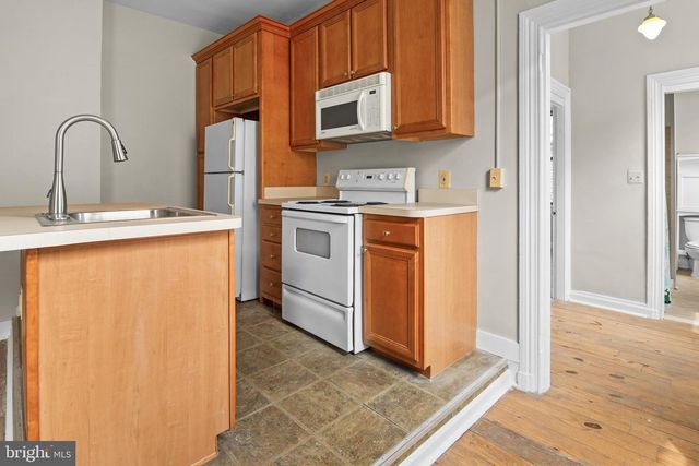 2112 FLEET ST, Baltimore, MD 21231