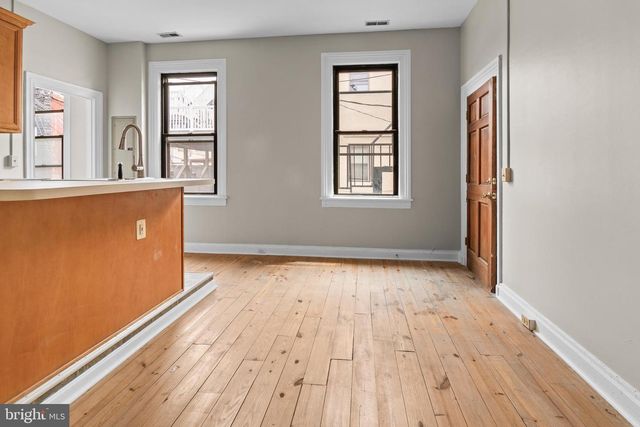 2112 FLEET ST, Baltimore, MD 21231