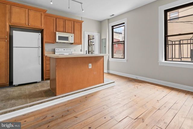 2112 FLEET ST, Baltimore, MD 21231