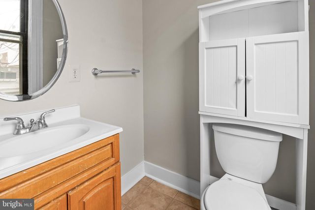 2112 FLEET ST, Baltimore, MD 21231