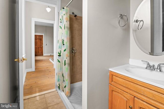2112 FLEET ST, Baltimore, MD 21231