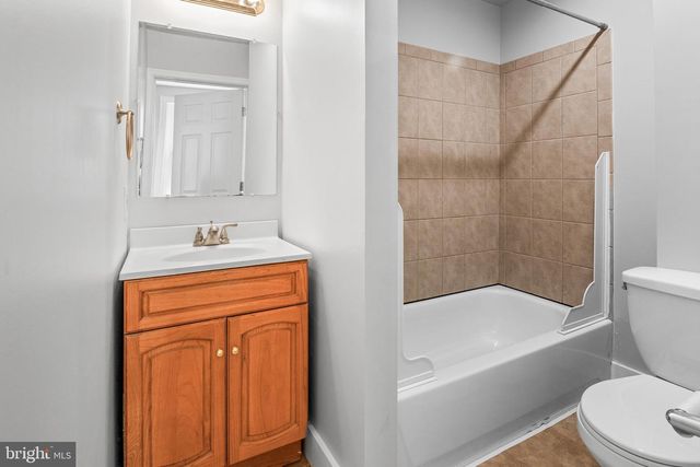 2112 FLEET ST, Baltimore, MD 21231
