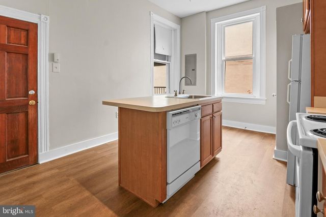 2112 FLEET ST, Baltimore, MD 21231