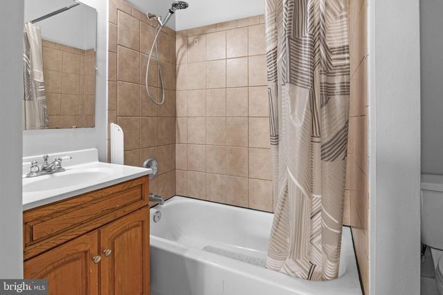 2112 FLEET ST, Baltimore, MD 21231