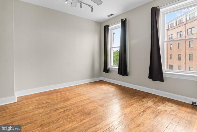 2112 FLEET ST, Baltimore, MD 21231