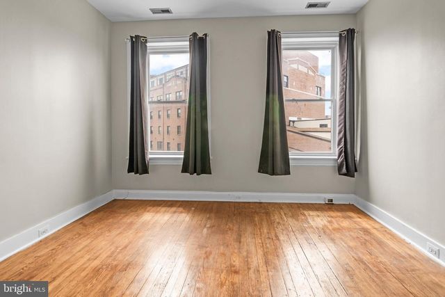 2112 FLEET ST, Baltimore, MD 21231