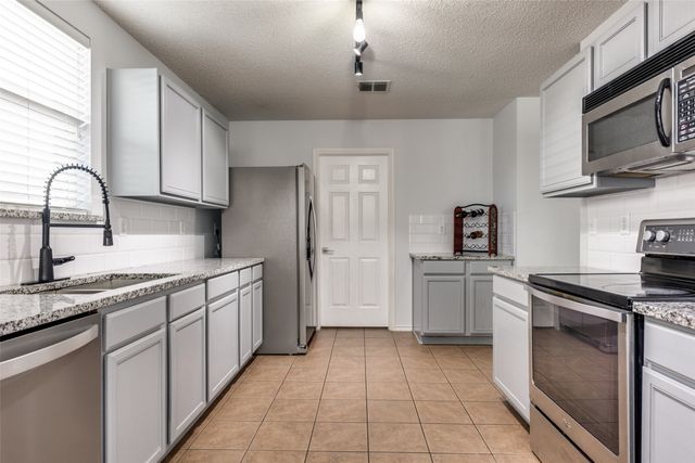 5504 Cedar Mountain Drive, Mckinney, TX 75071