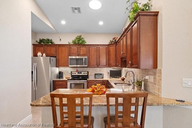 1624 Marble Street, Sebring, FL 33870