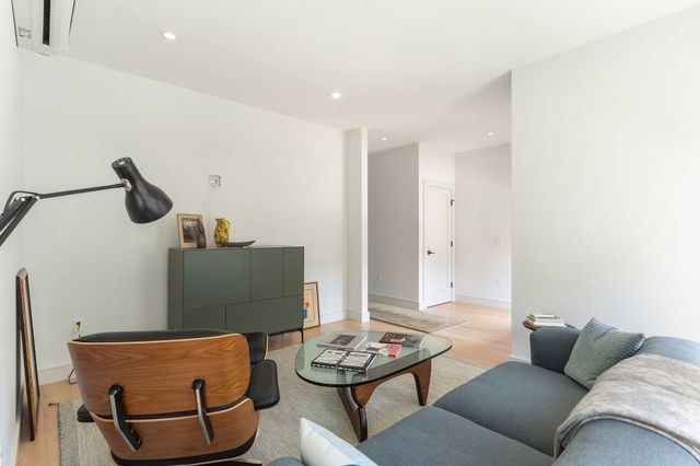 9 Jackson St 9, Cambridge, MA 02140