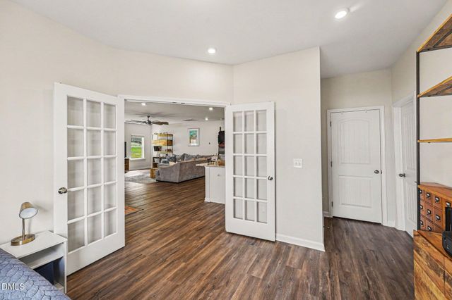 5077 Pioneer Drive, Sanford, NC 27330