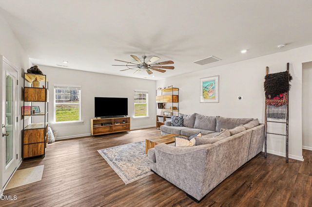 5077 Pioneer Drive, Sanford, NC 27330