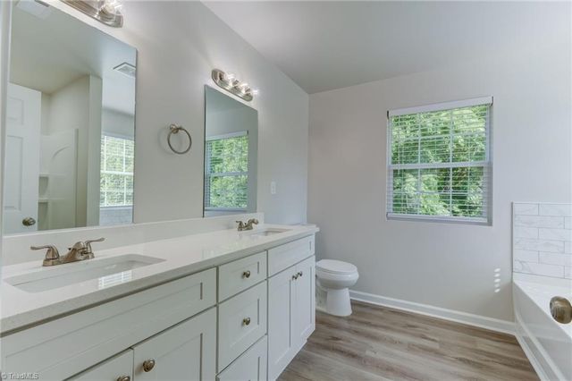 1048 Megan Cross Lane, Kernersville, NC 27284