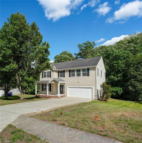 1048 Megan Cross Lane, Kernersville, NC 27284
