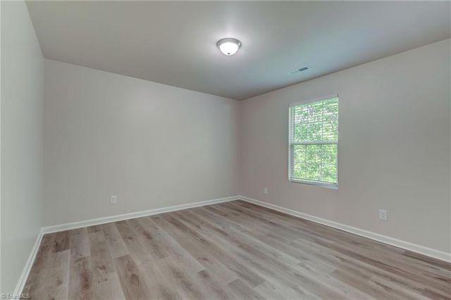 1048 Megan Cross Lane, Kernersville, NC 27284