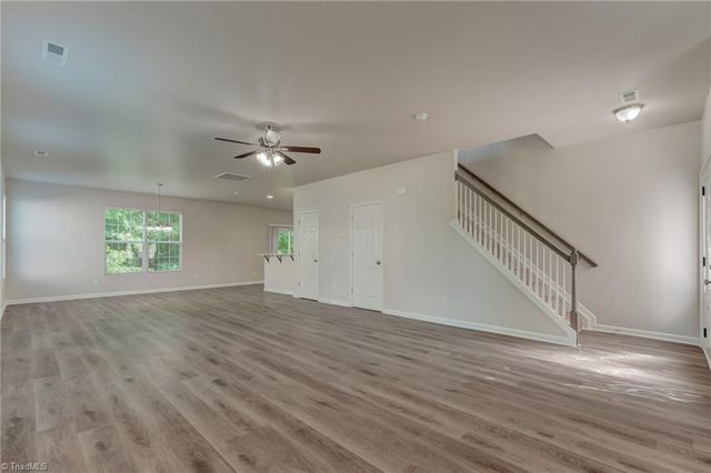 1048 Megan Cross Lane, Kernersville, NC 27284