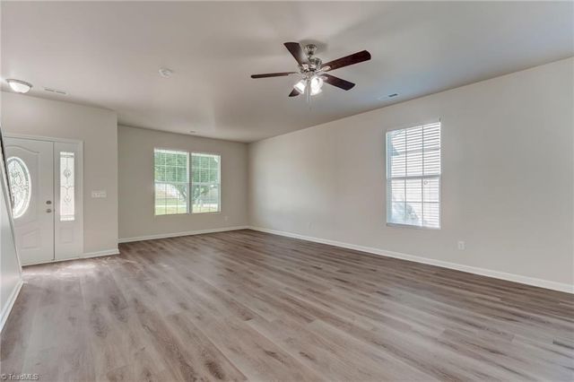 1048 Megan Cross Lane, Kernersville, NC 27284