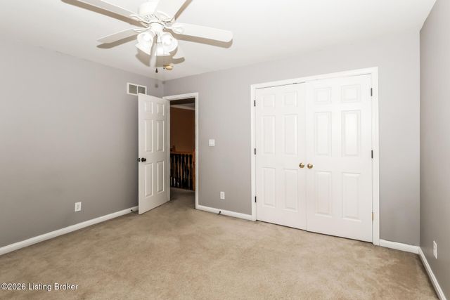 10917 Worthington Ln, Prospect, KY 40059