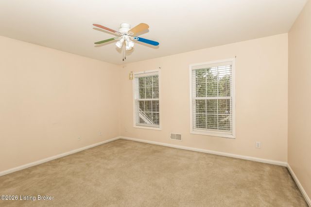 10917 Worthington Ln, Prospect, KY 40059