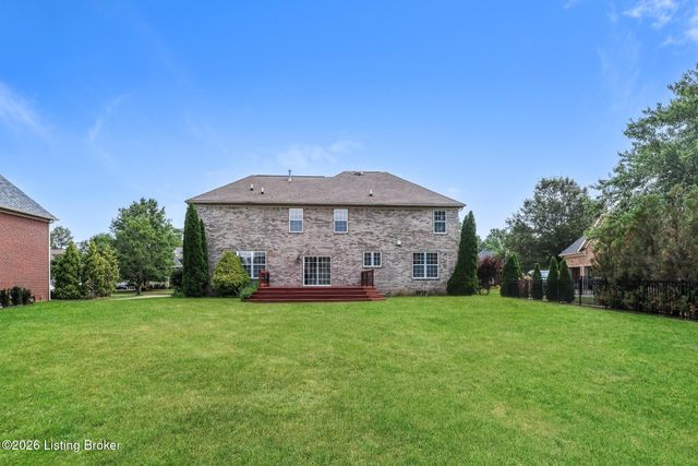 10917 Worthington Ln, Prospect, KY 40059