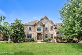 10917 Worthington Ln, Prospect, KY 40059