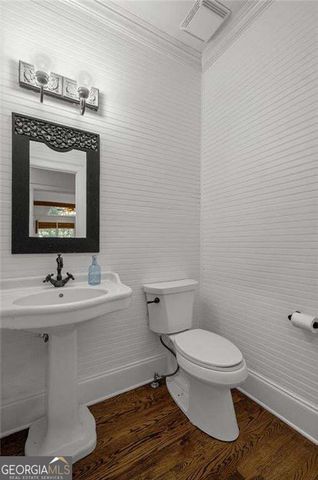 5015 Rockingham Drive, Roswell, GA 30075