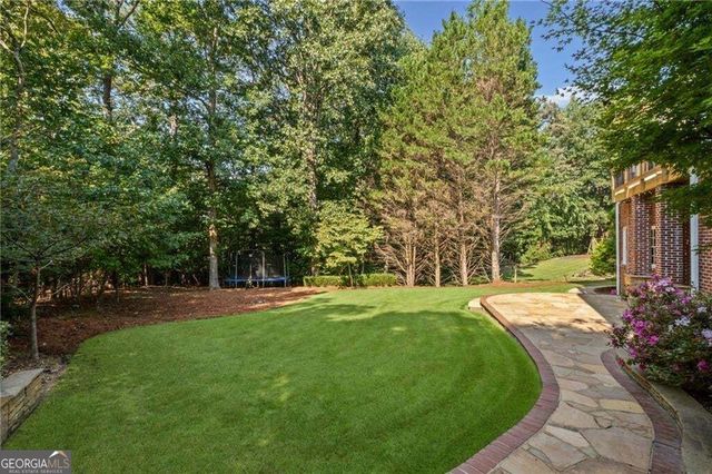 5015 Rockingham Drive, Roswell, GA 30075