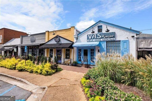 5015 Rockingham Drive, Roswell, GA 30075