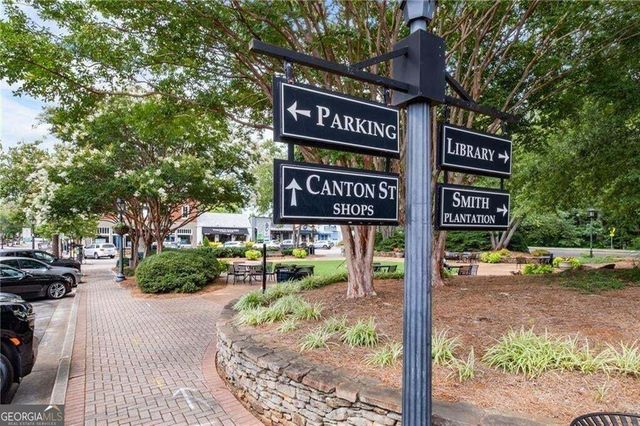 5015 Rockingham Drive, Roswell, GA 30075