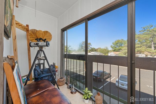 277 Crosse Drive 2C, Monroe, NJ 08831