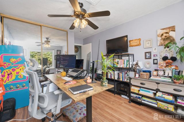 277 Crosse Drive 2C, Monroe, NJ 08831