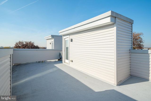 1949 N 32ND ST, Philadelphia, PA 19121