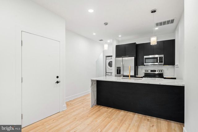 1949 N 32ND ST, Philadelphia, PA 19121