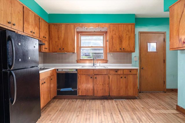 729 N Main STREET, Viroqua, WI 54665