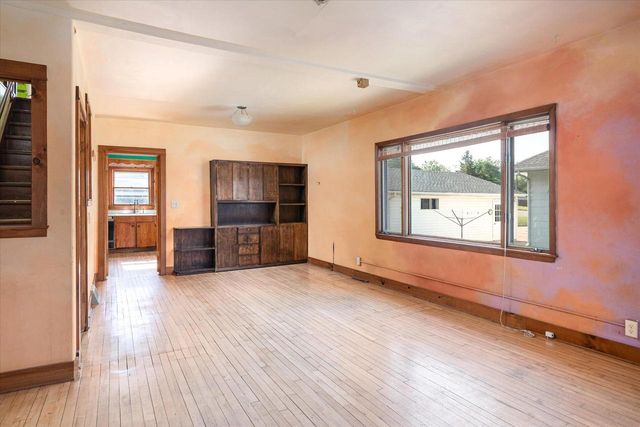 729 N Main STREET, Viroqua, WI 54665