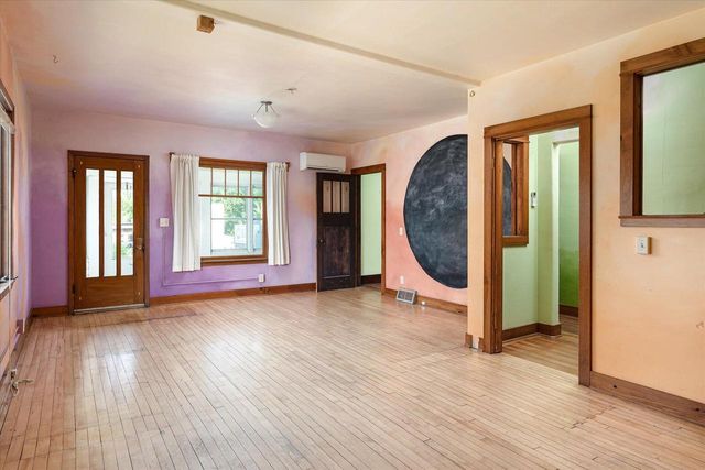 729 N Main STREET, Viroqua, WI 54665