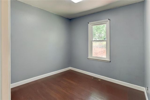 8201 E 110th Street, Kansas City, MO 64134