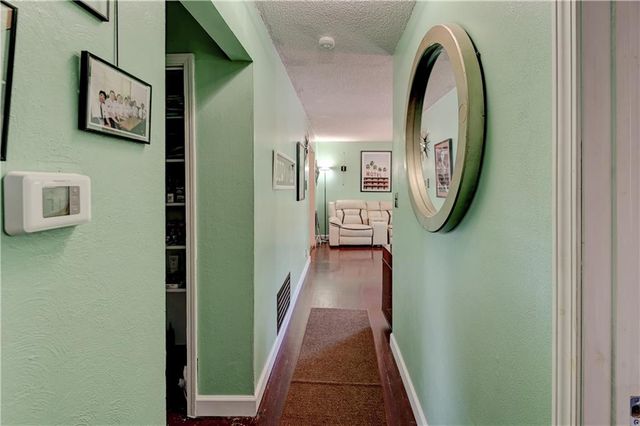 8201 E 110th Street, Kansas City, MO 64134