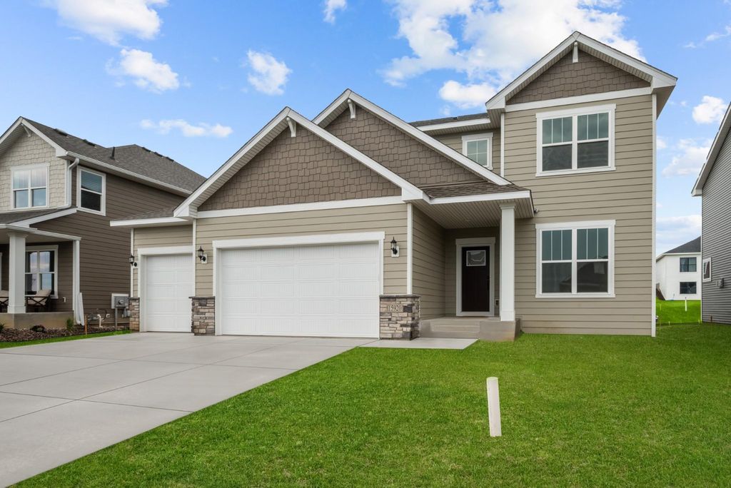 15920 116th Avenue N, Dayton, MN 55369