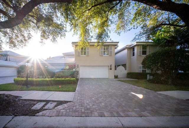 14354 Cypress Island Circle, Palm Beach Gardens, FL 33410