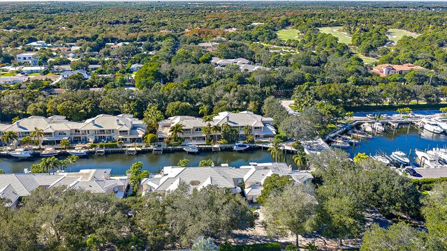 14354 Cypress Island Circle, Palm Beach Gardens, FL 33410