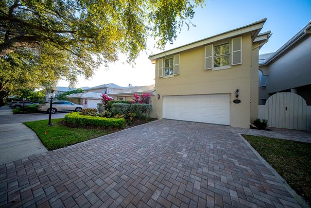 14354 Cypress Island Circle, Palm Beach Gardens, FL 33410