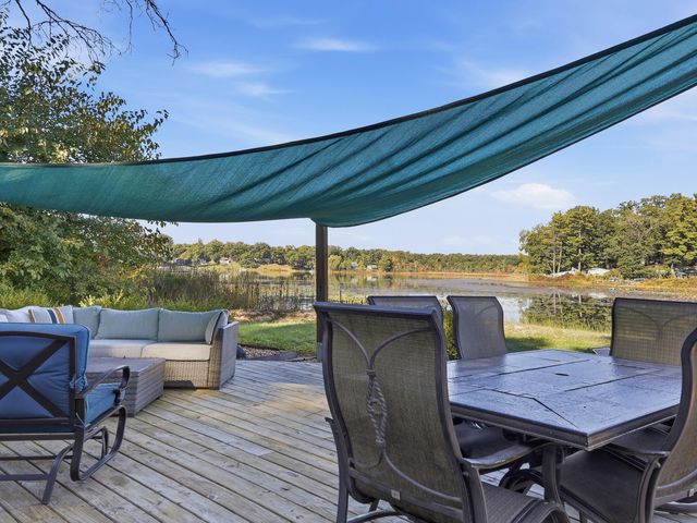 4174 Wilson Beach Road, Twin Lake, MI 49457