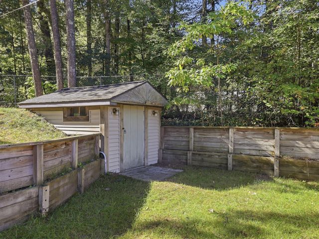 4174 Wilson Beach Road, Twin Lake, MI 49457