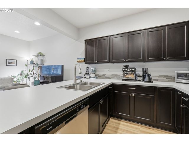 2208 Ne FOUR SEASONS Ln, Vancouver, WA 98684