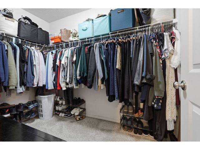 2208 Ne FOUR SEASONS Ln, Vancouver, WA 98684