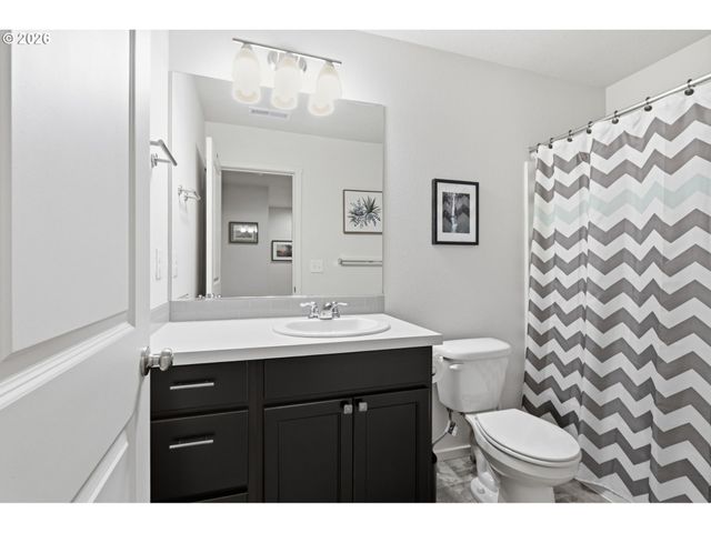 2208 Ne FOUR SEASONS Ln, Vancouver, WA 98684